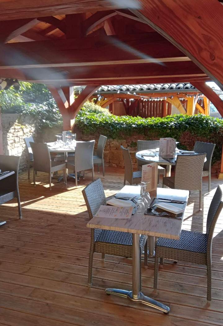 Privatisation restaurant avec terrasse Beaujolais